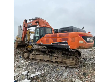Ερπυστριοφόρος εκσκαφέας DOOSAN DX520