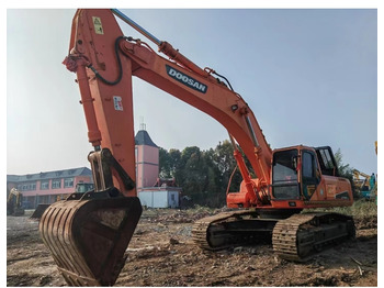 Ερπυστριοφόρος εκσκαφέας DOOSAN DX420