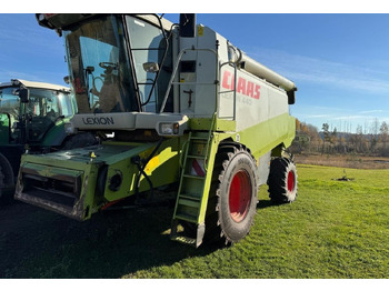 Θεριζοαλωνιστική μηχανή CLAAS Lexion 440