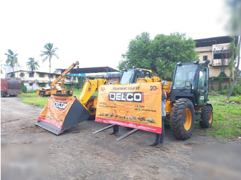 Νέα Τηλεσκοπικός φορτωτής JCB 530-70: φωτογραφία 2