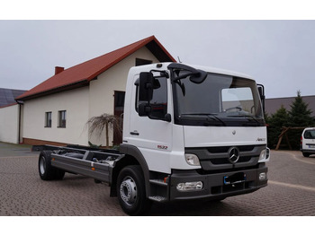 Φορτηγό σασί MERCEDES-BENZ Atego 1524