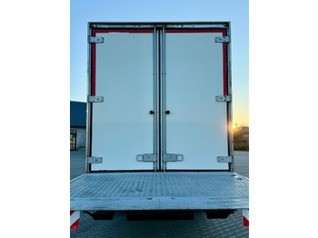 Φορτηγό ψυγείο MERCEDES-BENZ ACTROS 1840 / CHŁODNIA / WINDA / 15 EUROPALET / 6.10 M DŁUGOŚCI / DUŻA KABINA / AUTOMAT / SPROWADZONY / SERWISOWANY / EURO 6: φωτογραφία 5