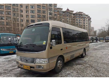 Μικρό λεωφορείο TOYOTA