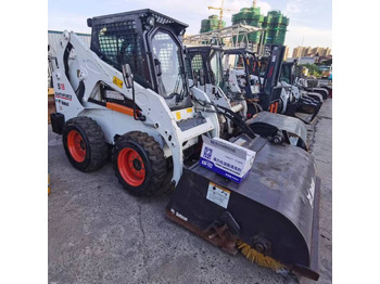 Φορτωτής πλάγιας ολίσθησης BOBCAT S18