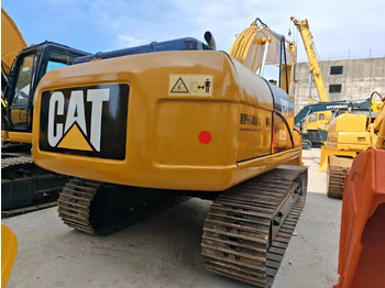Ερπυστριοφόρος εκσκαφέας CATERPILLAR 320D2