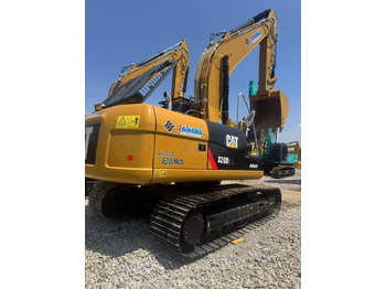 Ερπυστριοφόρος εκσκαφέας CATERPILLAR 320D2