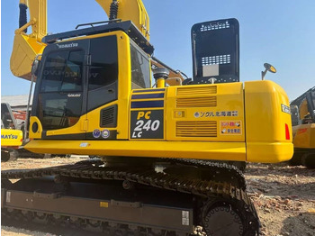 Μίσθωση Komatsu PC 240  Komatsu PC 240: φωτογραφία 5