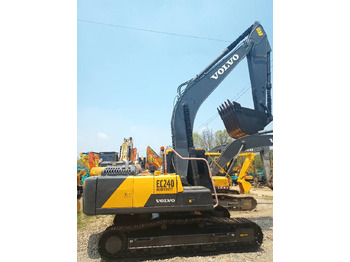 Ερπυστριοφόρος εκσκαφέας VOLVO EC240