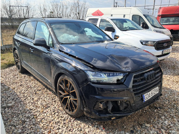 SUV AUDI