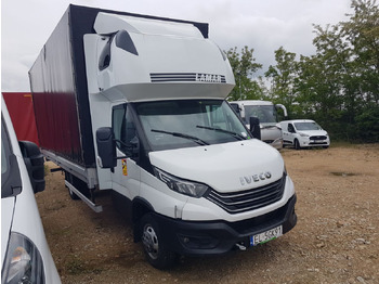 Επαγγελματικό αυτοκίνητο με μουσαμά IVECO Daily