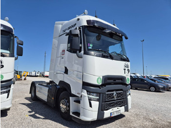 Τράκτορας RENAULT T 520