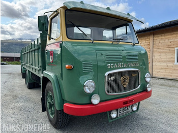 Φορτηγό με ανοιχτή καρότσα 1966 Scania LBS 76 komplett sett med bil og henger selges fra bilmuseum.: φωτογραφία 5