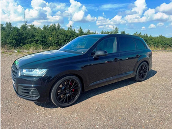 SUV Audi SQ7 Black Edition. panoramo sun roof. . oil heater. head up display. 21" alu weels. night vision. B&O sound system.: φωτογραφία 2