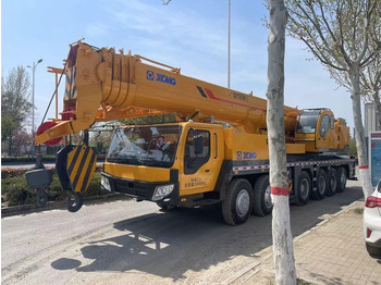 Τηλεσκοπικός γερανός XCMG QY100K