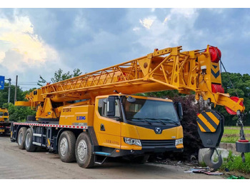 Τηλεσκοπικός γερανός XCMG QY55KC