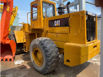 Ελαστιχοφόρος φορτωτής CATERPILLAR 966C