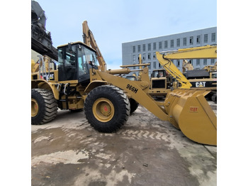 Ελαστιχοφόρος φορτωτής CATERPILLAR 966H