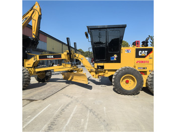 Γκρέιντερ CATERPILLAR 140H
