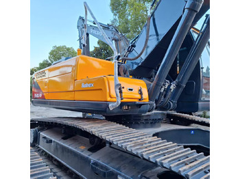 Τροχοφόρος εκσκαφέας HYUNDAI