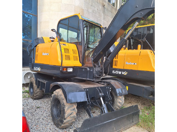 Τροχοφόρος εκσκαφέας HYUNDAI