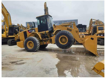 Ελαστιχοφόρος φορτωτής CATERPILLAR 950G