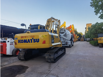 Ερπυστριοφόρος εκσκαφέας Komatsu PC 220-8 Excavator: φωτογραφία 2