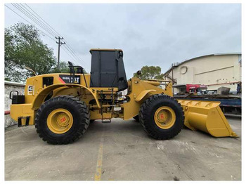 Ελαστιχοφόρος φορτωτής CATERPILLAR 966H