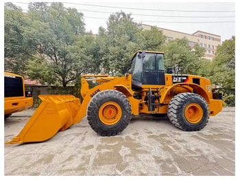 Ελαστιχοφόρος φορτωτής CATERPILLAR 966H