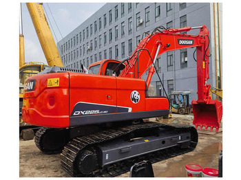 Ερπυστριοφόρος εκσκαφέας DOOSAN DX225LC