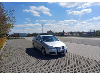 Λιμουζίνα/ Sedan Volkswagen Jetta 2.0 TDI DPF Comfortline: φωτογραφία 5