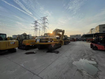 Ερπυστριοφόρος εκσκαφέας CATERPILLAR 320B