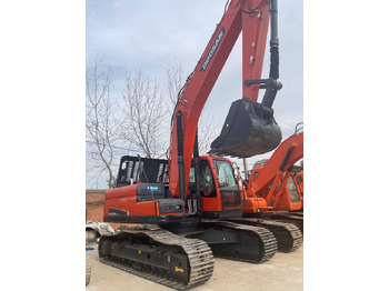 Ερπυστριοφόρος εκσκαφέας DOOSAN DX225