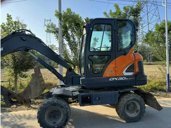 Τροχοφόρος εκσκαφέας DOOSAN DX60W