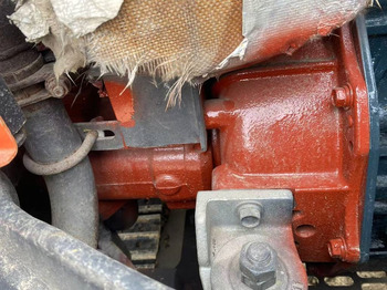 Ερπυστριοφόρος εκσκαφέας Kubota 155: φωτογραφία 3