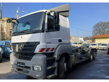 Φορτηγό φόρτωσης γάντζου MERCEDES-BENZ Axor 2543