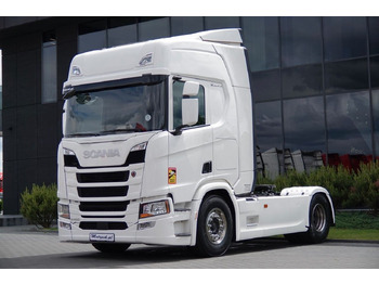 Τράκτορας SCANIA R 450