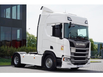 Τράκτορας SCANIA R 450