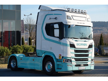 Τράκτορας SCANIA R 450