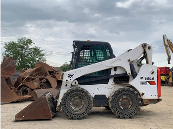 Φορτωτής πλάγιας ολίσθησης Bobcat S 740: φωτογραφία 2