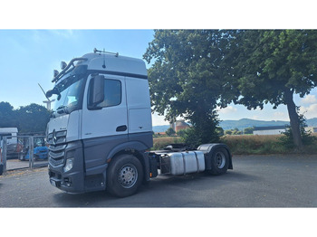 Τράκτορας MERCEDES-BENZ Actros 1851
