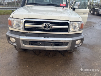 SUV 2020 Toyota Land Cruiser 4WD SUV: φωτογραφία 3 SUV 2020 Toyota Land Cruiser 4WD SUV: φωτογραφία 3