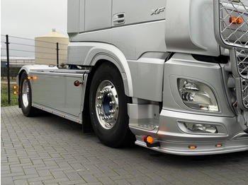 Τράκτορας DAF XF 530 FT VOLLUCHT, SHOWTRUCK, RETARDER, LEER, PTO/HYDRAULIEK.: φωτογραφία 5 Τράκτορας DAF XF 530 FT VOLLUCHT, SHOWTRUCK, RETARDER, LEER, PTO/HYDRAULIEK.: φωτογραφία 5