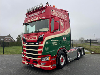 Τράκτορας Scania S650 V8 NGS SHOW TRUCK, FULL AIR, RETARDER, PTO/HYDRAULIC!: φωτογραφία 2