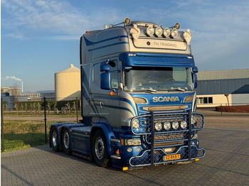 Τράκτορας SCANIA R 450
