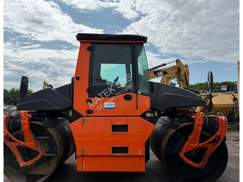 Ασφαλτικός οδοστρωτήρας BOMAG