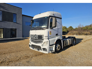 Τράκτορας MERCEDES-BENZ Actros 1843