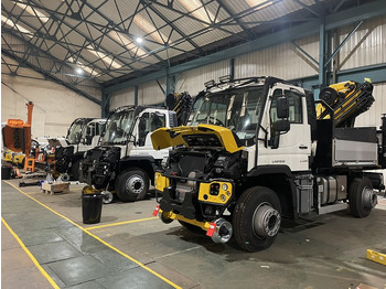 Φορτηγό με γερανό UNIMOG