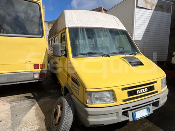 Σχολικό λεωφορείο IVECO Daily