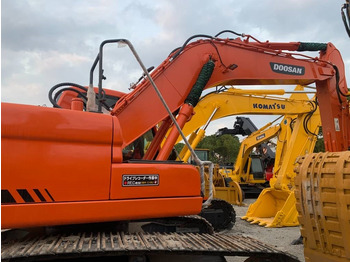 Ερπυστριοφόρος εκσκαφέας DOOSAN DX225LC