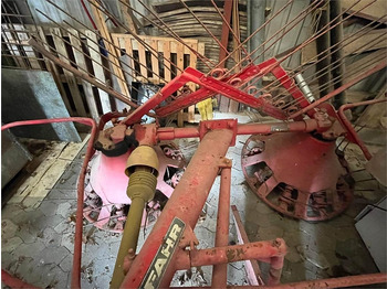 Χορτοσυλλέκτης Deutz-fahr 2 ROTORS: φωτογραφία 5 Χορτοσυλλέκτης Deutz-fahr 2 ROTORS: φωτογραφία 5